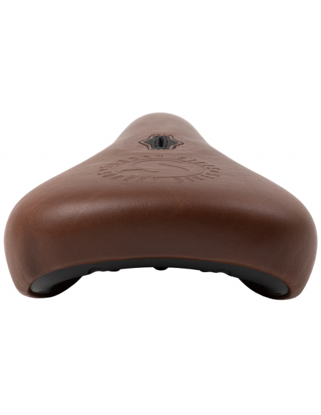 Sunday Pivotal Badge Perforated Brown Seat