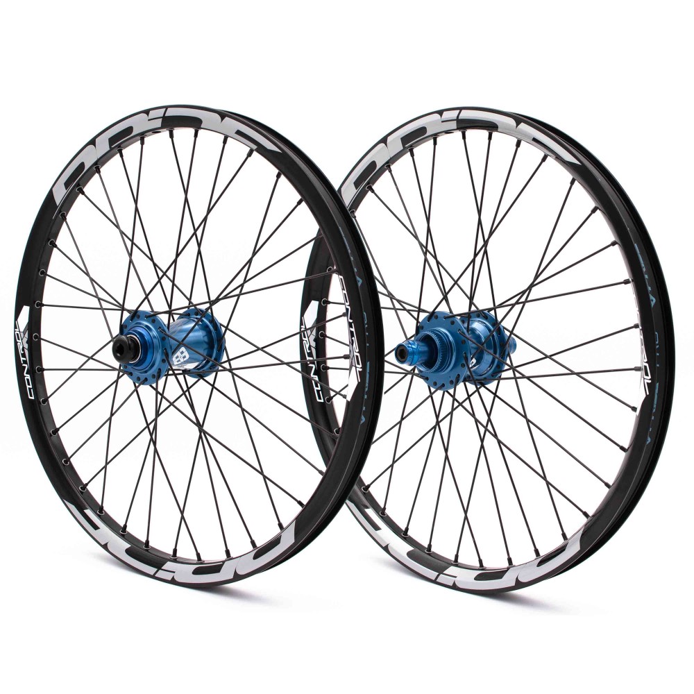 PAIRE DE ROUES PRIDE CONTROL PRO DISC 36H - BLUE