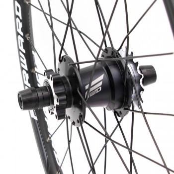 ROUE ARRIERE FORWARD JOYRIDE V2 DISC PRO 20X1.50" 2