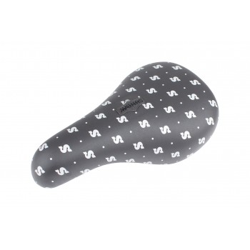 SUNDAY PIVOTAL REFLECTIVE S-PATTERN BLACK SEAT