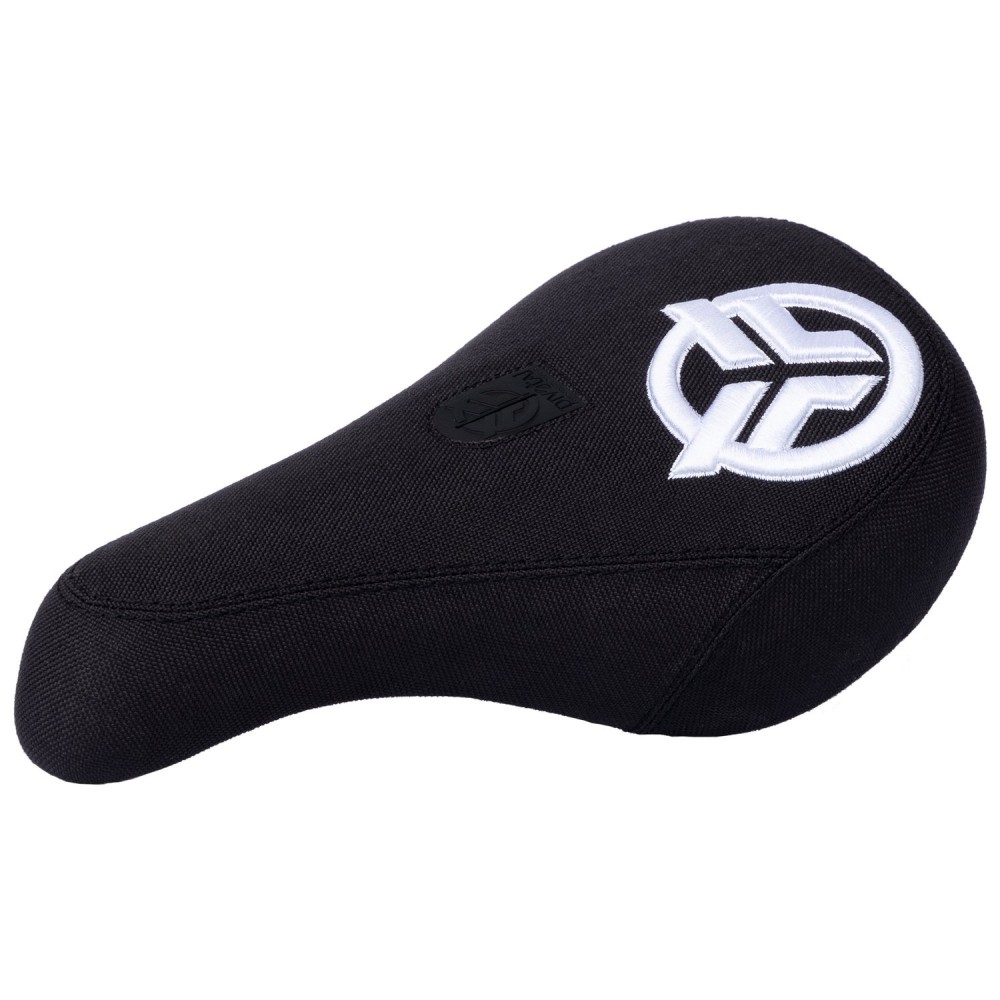 SELLE FEDERAL MID PIVOTAL LOGO WHITE RAISED STITCHING BLACK