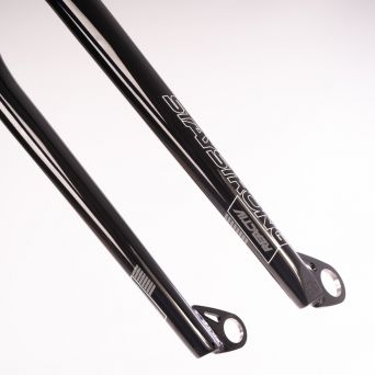 Fourche Stay Strong Reactiv Tapered 24'' 20/10mm Black 2