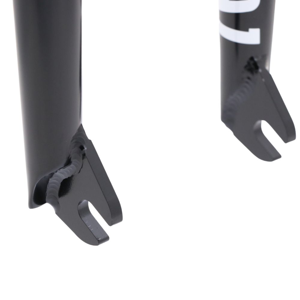 Federal Assault 15 Gloss Black Fork