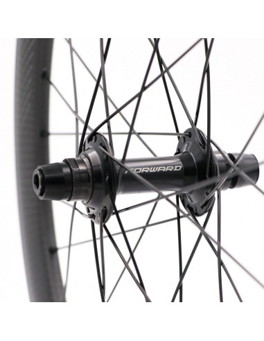 Pride Control Exp V-Brakes 28h / Forward Joyride V2 10mm Wheelset