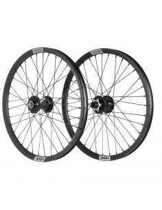 Roues 20" (406) Pride Control V2 20/15mm Black - Helium M24