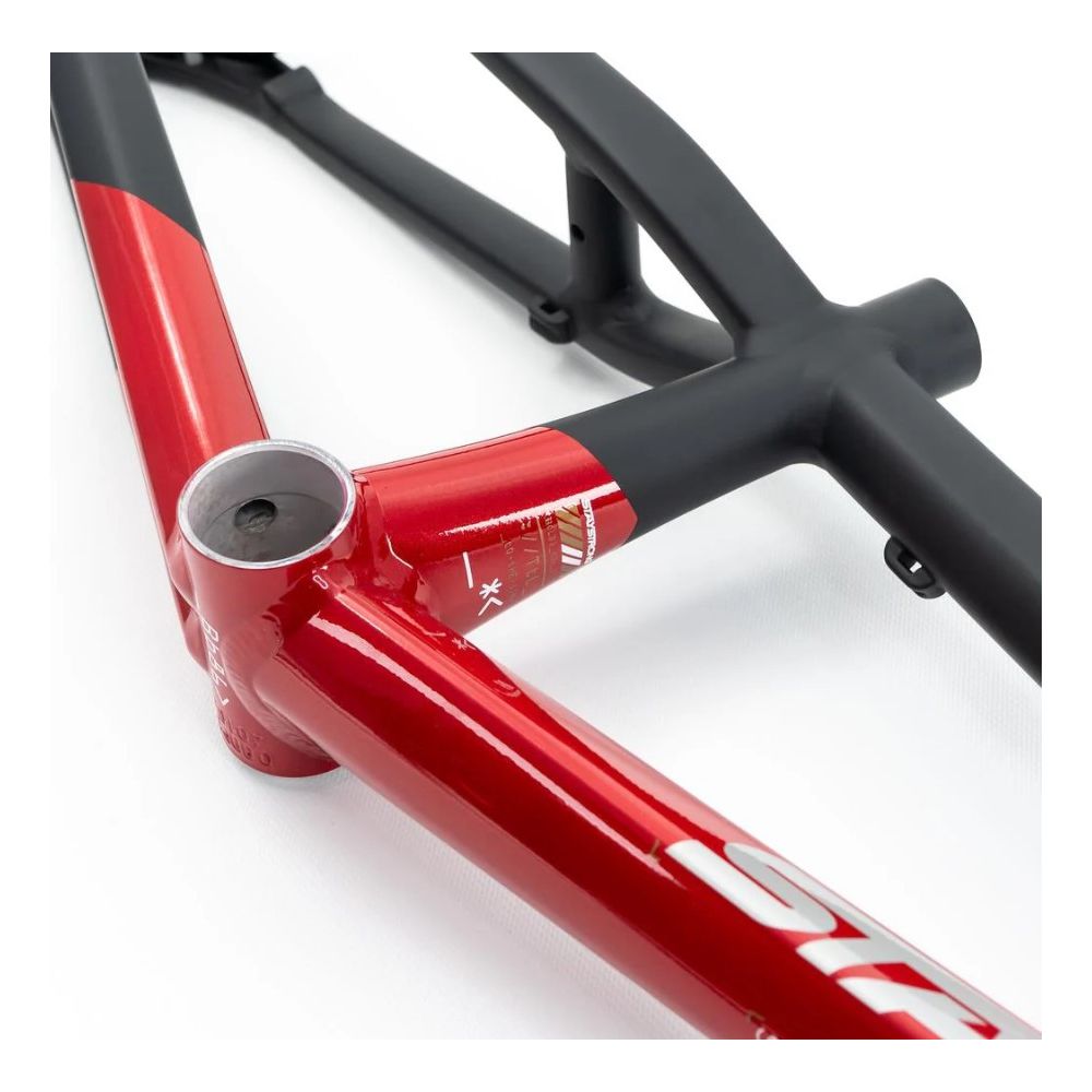 Stay Strong For Life V5 2025 Frame - Red / Black