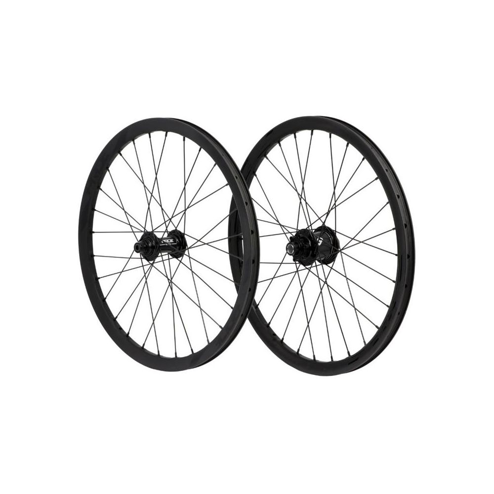Roues 20" (451) Pride Wave Matt Black - Matrix 10/15mm - Black