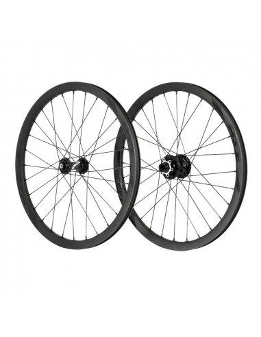 Wheels 20" (451) Pride Wave Matt Black / Control V2 10-15mm Black