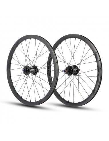 Roues 20" (451) Pride Wave Matt Black - Fusion 10/10mm Black