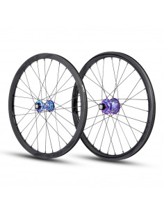 Roues 20" (451) Pride Wave Gloss Black / Pride Matrix 10/10mm - Splash Blu/Pur