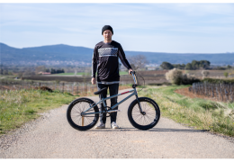 PABLO GUTIERREZ - Stay Strong Custom Bike